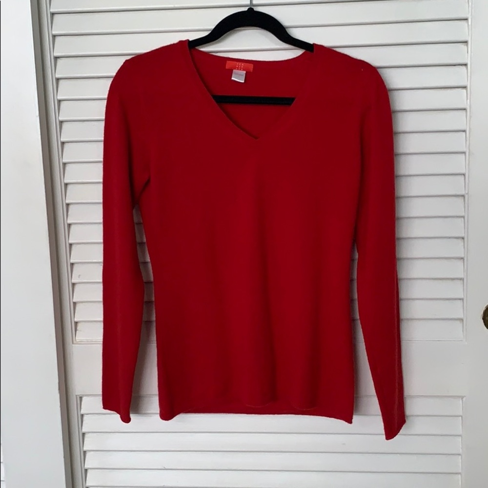 Red cashmere sweater